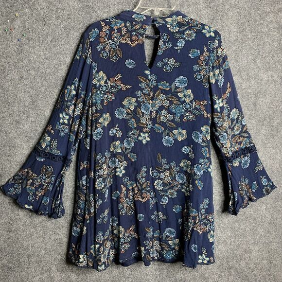 Altar’d State A Line Dress M Boho Blue Floral Bell Sleeves Crochet Cut Out Neck - Picture 10 of 16